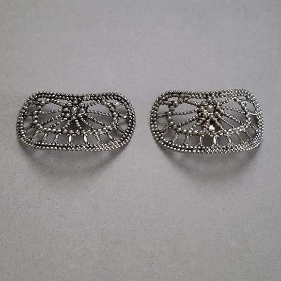 Silver Rhinestone Shoe Clips/ Shoe Jewelry - Picture 2 of 8
